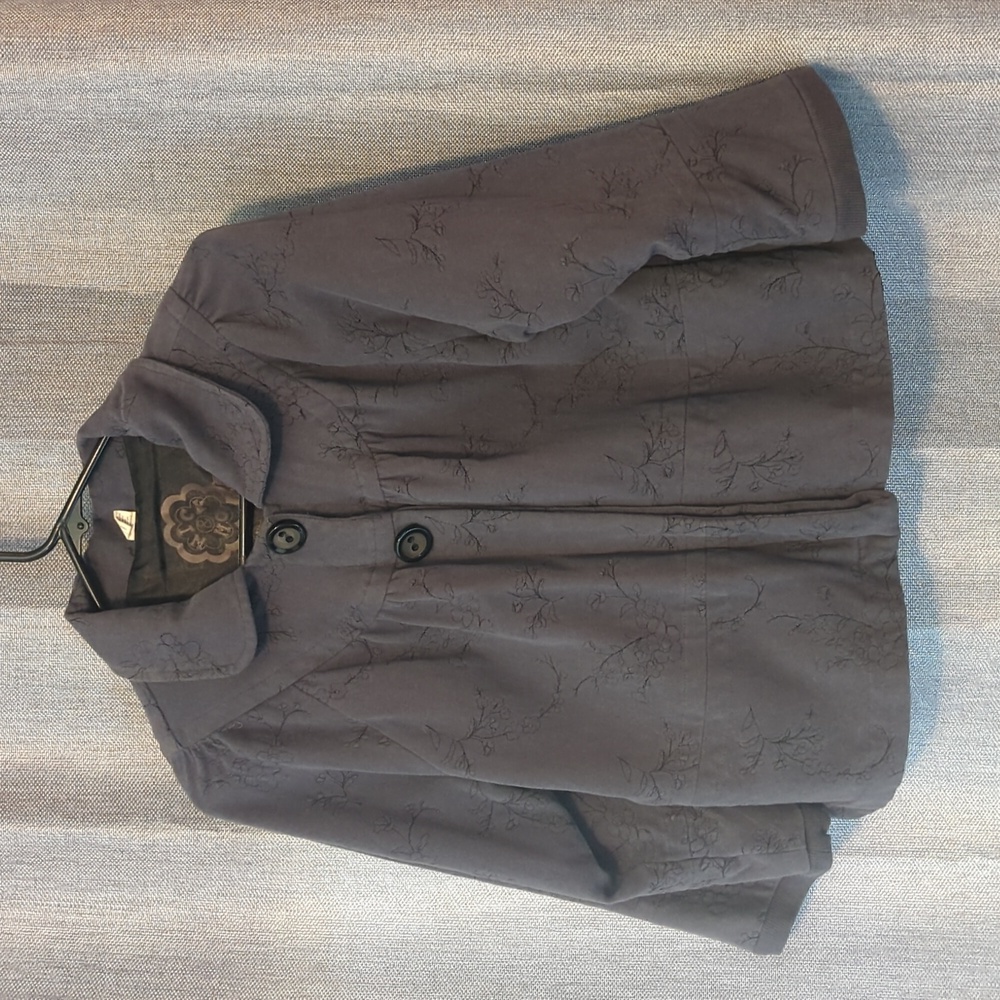 Crop lined jacket, gray, medium. 3/4 sleeves